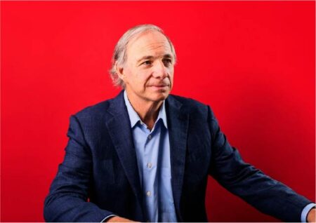 «Будьте скромными и осмотрительными» — советы инвесторам от Рэя Далио