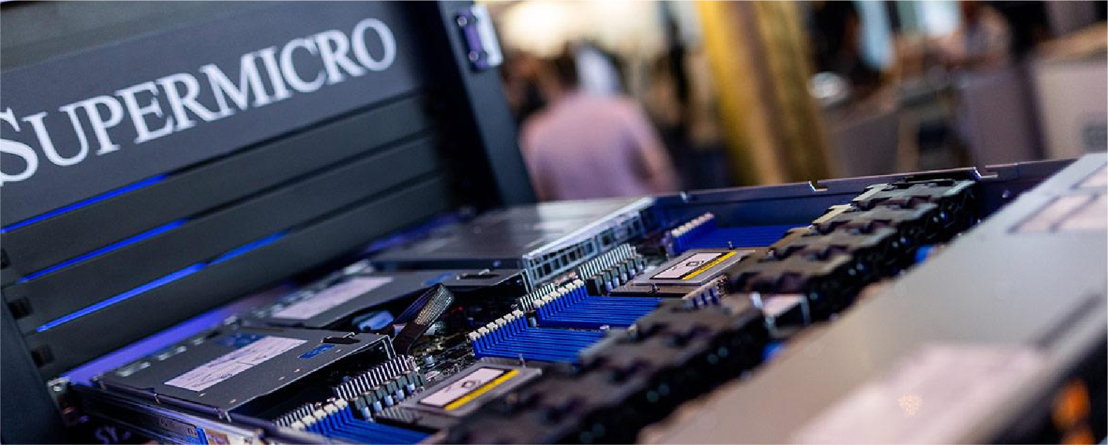 Super Micro избежал делистинга, акции +21%