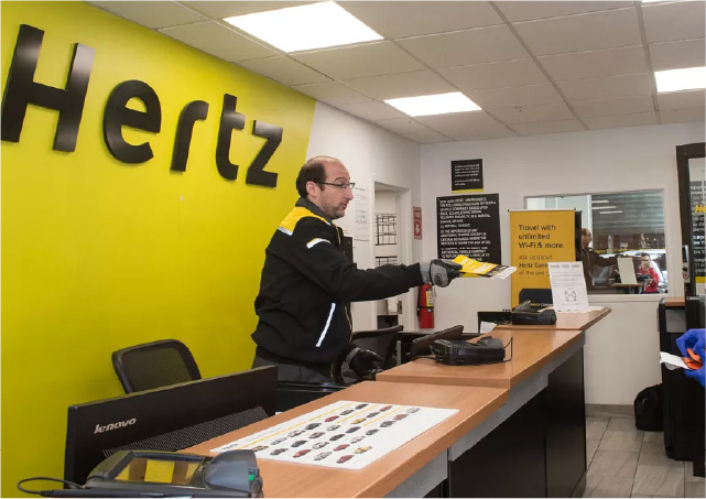 Стало известно имя миллиардера, стоявшее за взлетом акций Hertz