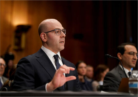 «Тарифы вызовут краткосрочные скачки» — советник Трампа