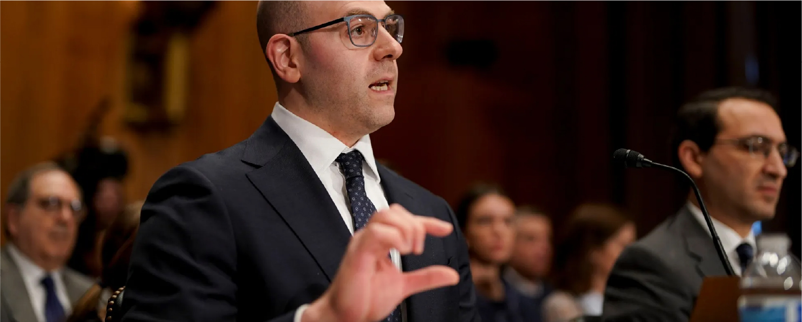 «Тарифы вызовут краткосрочные скачки» — советник Трампа