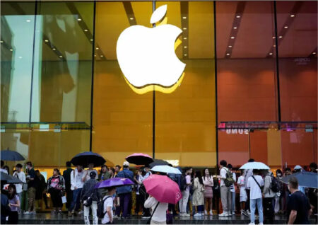 Триумф Apple в цифрах омрачен опасениями по тарифам