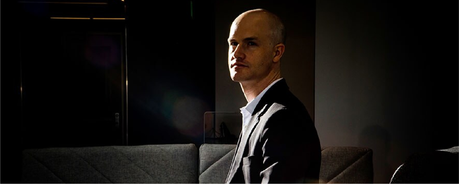 Акции Coinbase упали после новостей о взломе на $400 млн