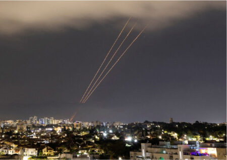 Угроза Ирана позади: Айвз ждет роста акций