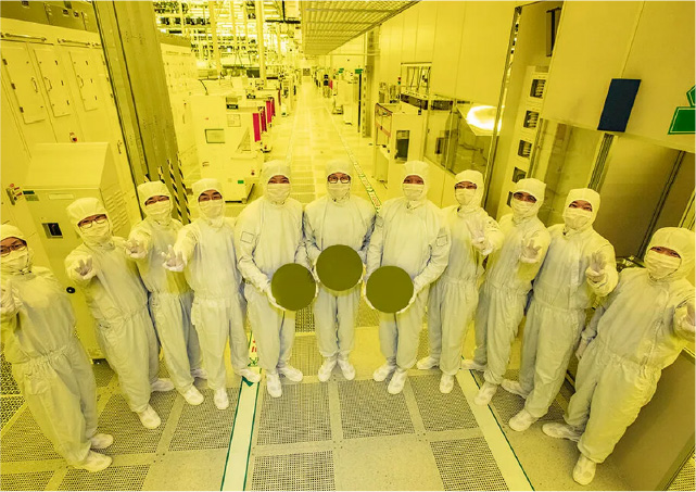 Трамп анонсировал «очень крупные» тарифы на импортируемые полупроводники