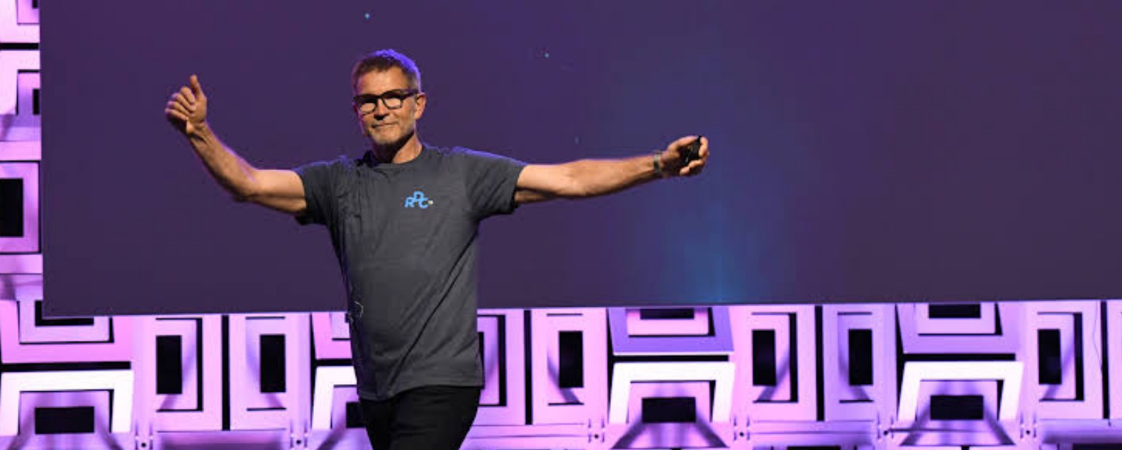 Акции Roblox растут после оценки Wedbush и целевой цены $165 