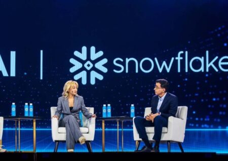 Акции Snowflake взлетели на 13% на фоне сильного прогноза и спроса на ИИ