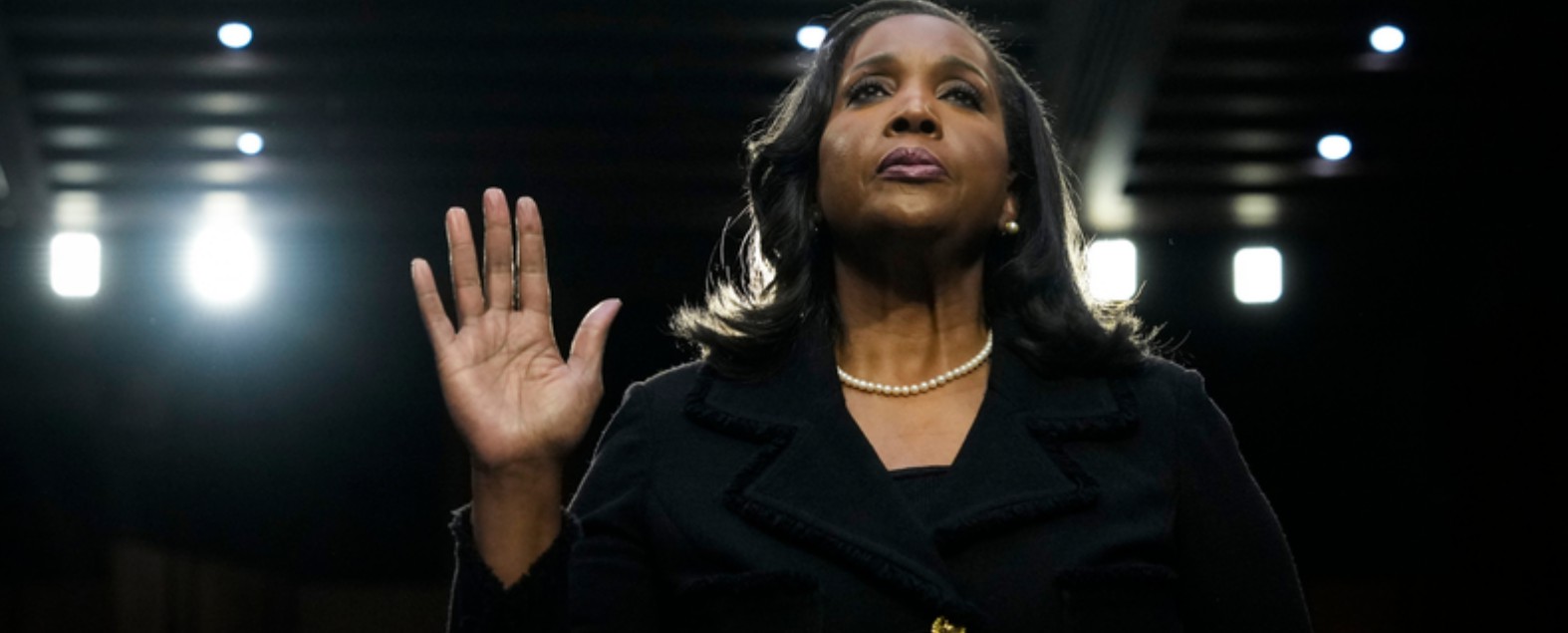 Financial Times: Уолл-стрит недооценивает опасность нападок Трампа на ФРС