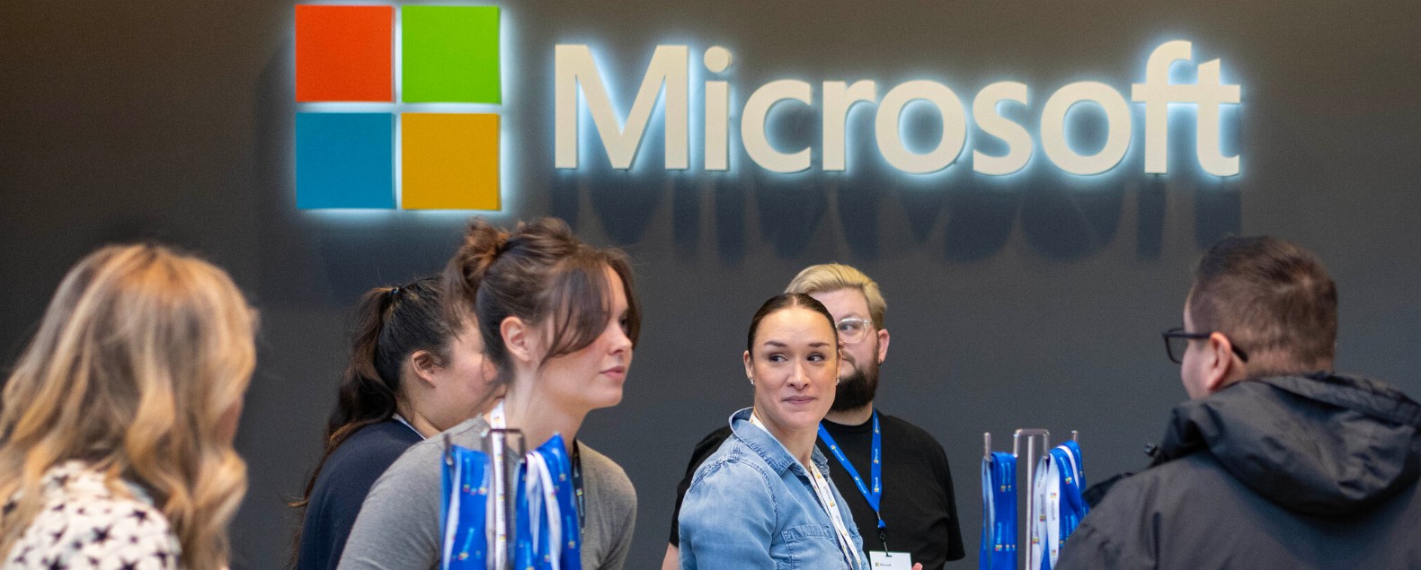 Microsoft падает на 4% из-за рекордных расходов на ИИ