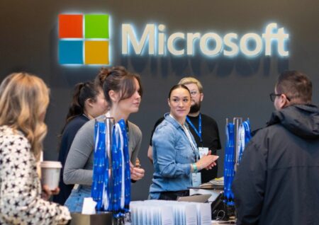 Microsoft падает на 4% из-за рекордных расходов на ИИ