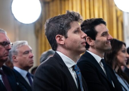 Amazon + OpenAI: сделка на $38 млрд толкает акции к новым максимумам