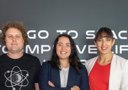 Космические подрядчики готовятся к госзаказу: Cantor Fitzgerald прогнозирует рост котировок на 70%