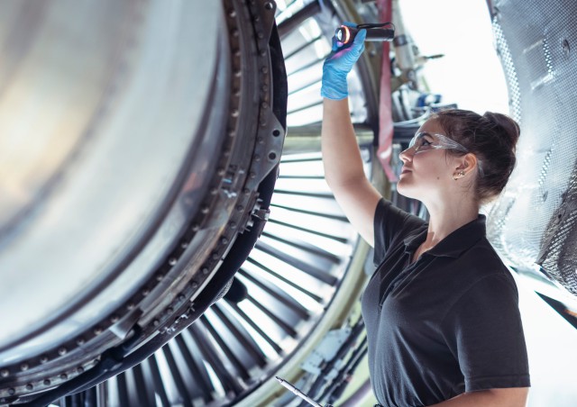 GE Vernova подскакивает на 6,3%: дивиденды удвоены, прогноз выручки повышен