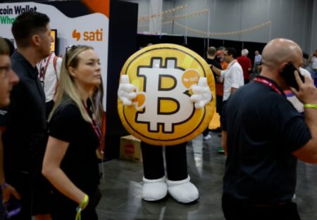 Помплиано: ФРС снова печатает деньги — время скупать Биткоин