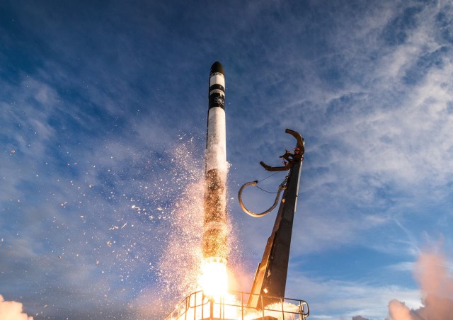 Rocket Lab взмыл на 12% под рокот досрочного запуска для Космических сил