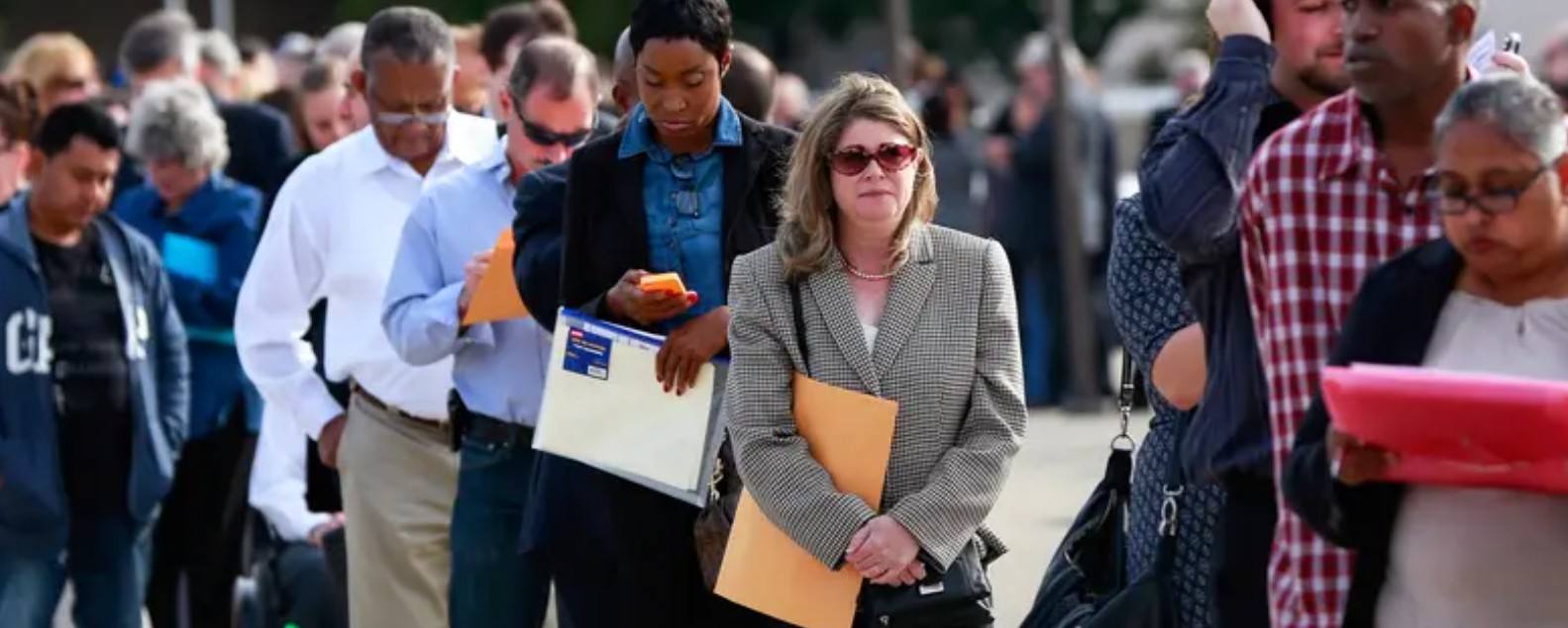 Инвесторы выбирают выжидательную тактику перед пятничным отчетом по занятости США