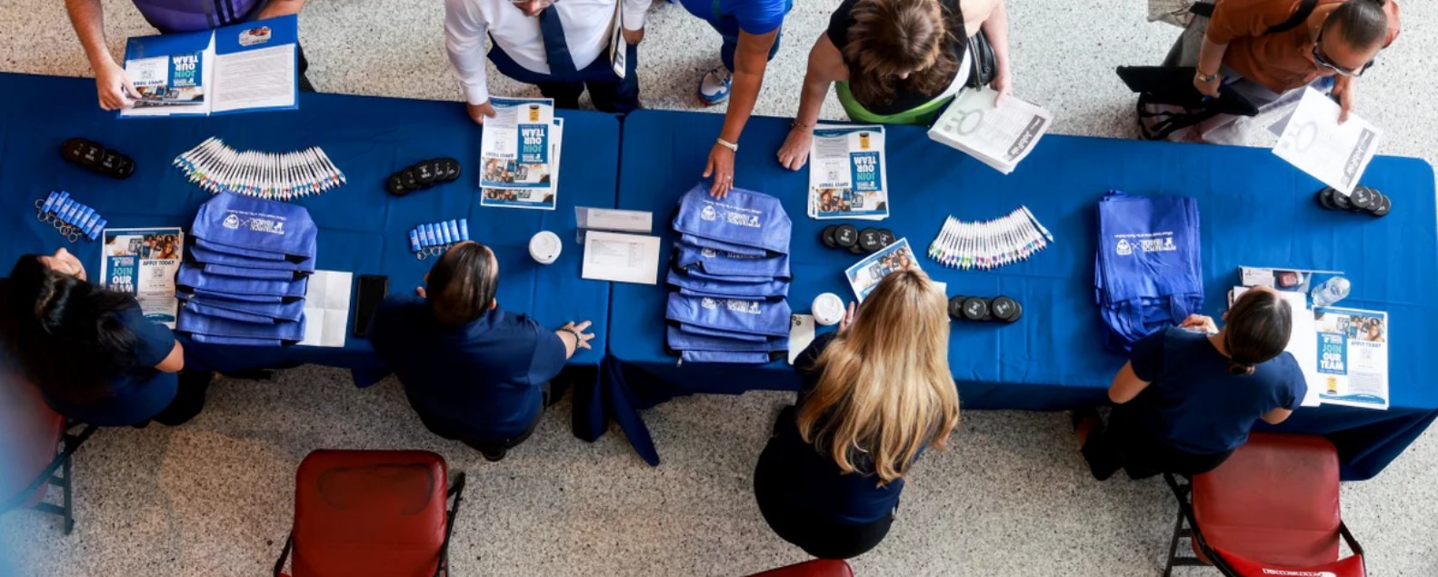 Рынок в ожидании отчета по занятости для прогноза снижения ставки ФРС